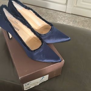 Satin navy pumps